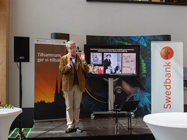 Richard Tellström berättade om mer eller mindre lyckade matinnovationer och vilka faktorer som är viktiga för att en produkt ska få genomslag. Foto: Cajsa Lithell.